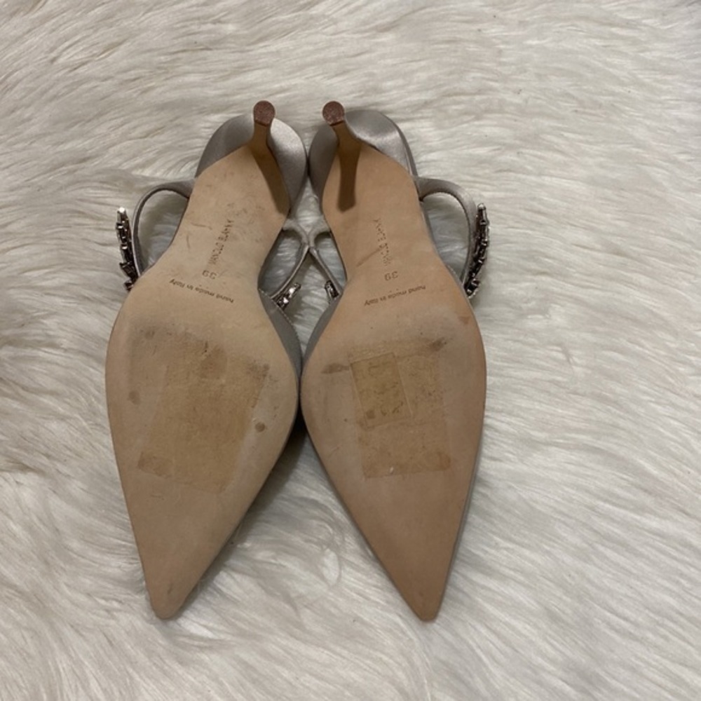 New Manolo Blahnik Lurum grey satin crystal embellished mules size 39EU - Picture 8 of 15